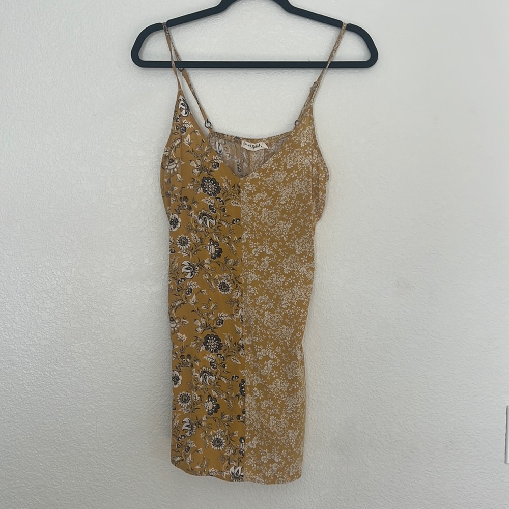 YELLOW FLORAL SUNDRESS